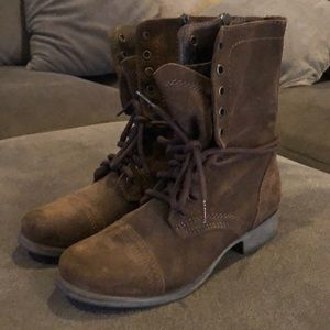 Steve Madden combat boots